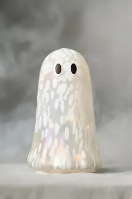 Light-Up Glass Cheena Ghost