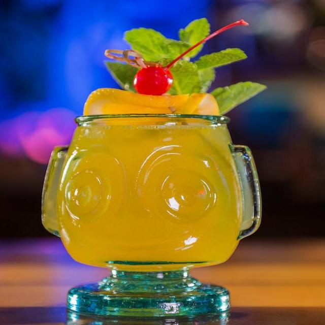 Appetizers and Tiki Drinks at Trader Sam’s Grog Grotto