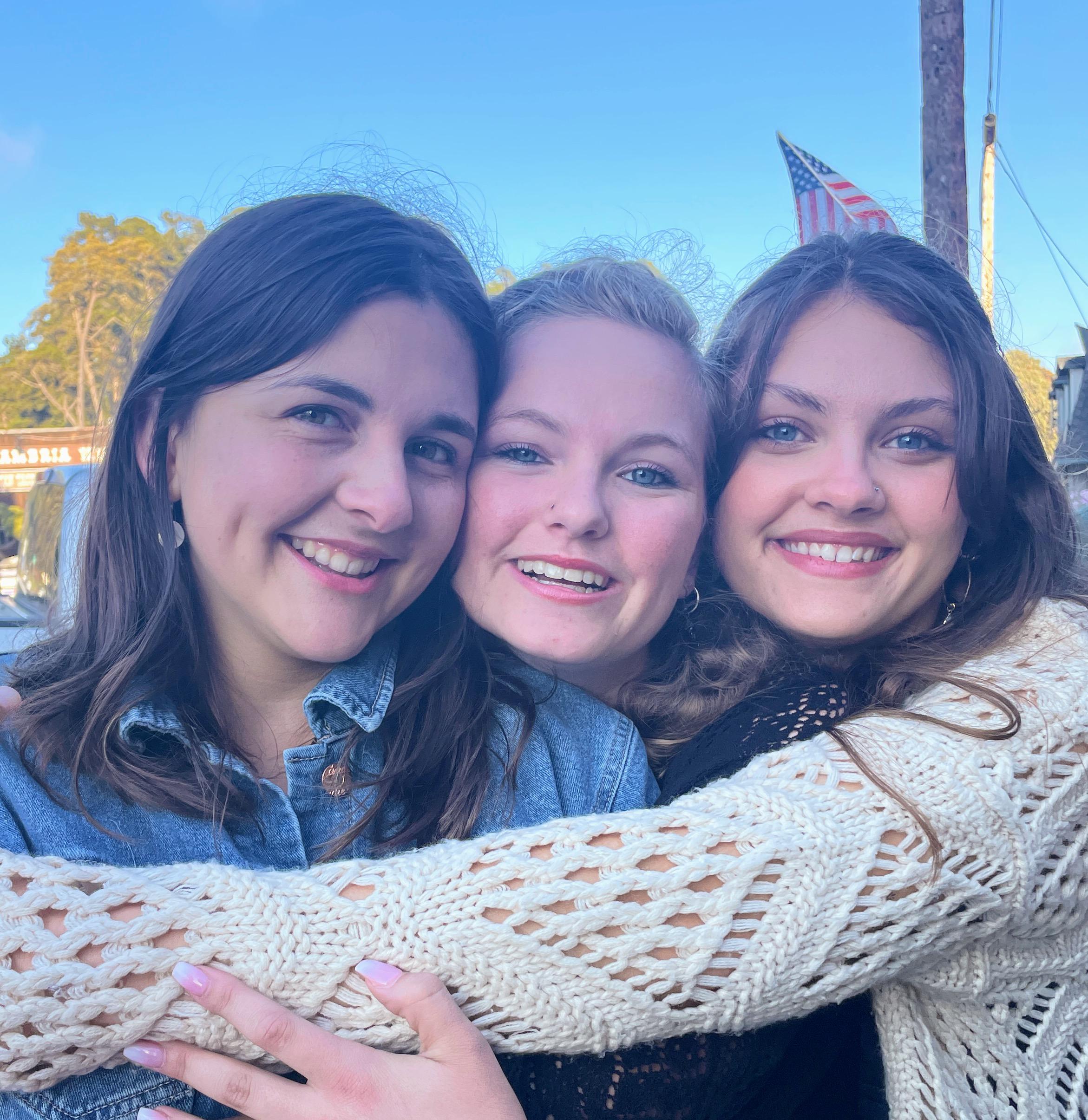 The Wedding Website of Chloe Aiello and Austin Gray