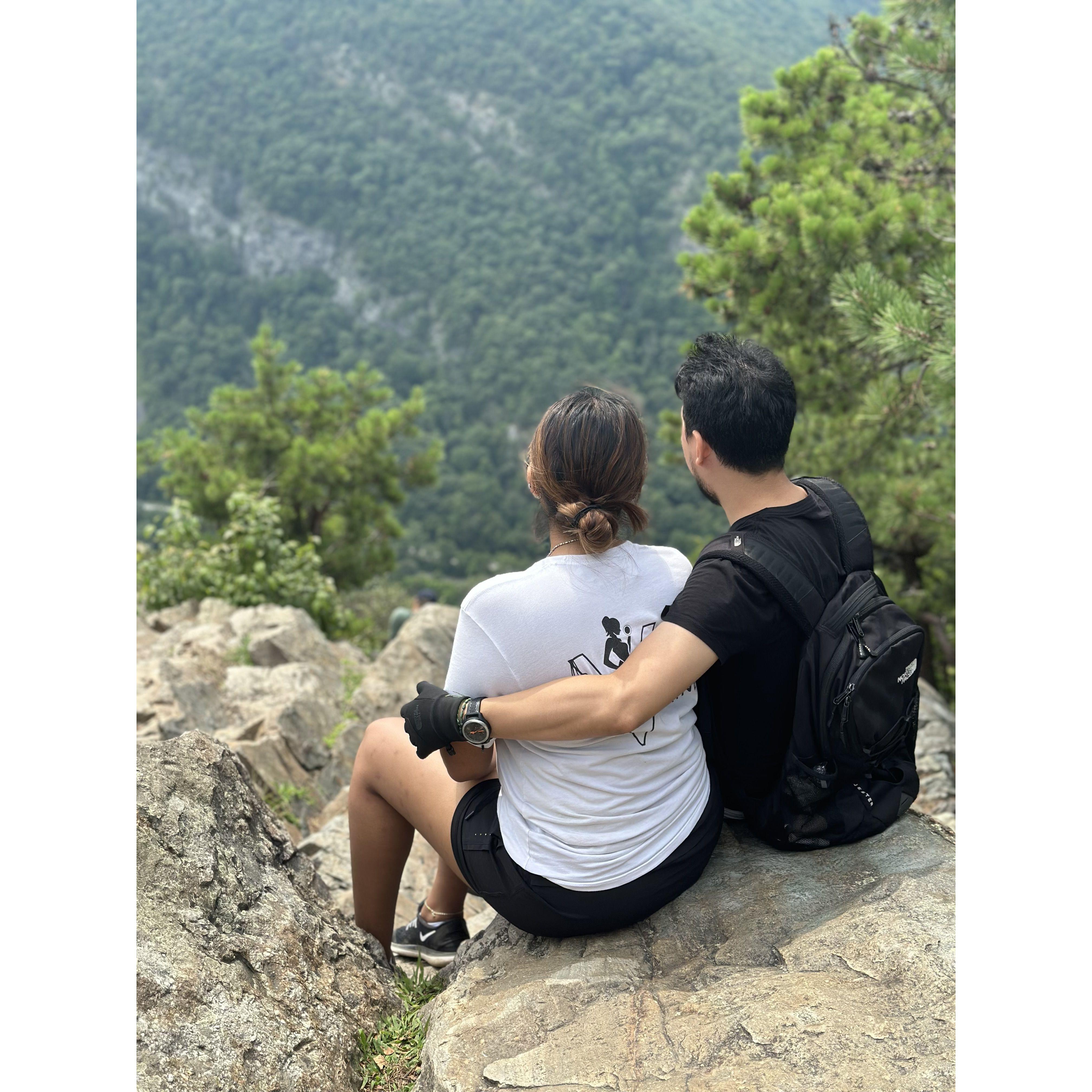 ⛰️