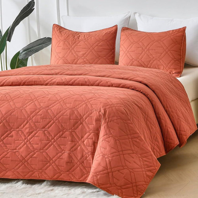 ALAOOKKA King Quilt Bedding Set,King Bedspread Coverlet Soft Microfiber Lightweight Stitched Quilt Set with 2 Pillow Shams,Geometric Square Pattern,Bed Cover for All Season(Burnt Orange,110x96 Inch)