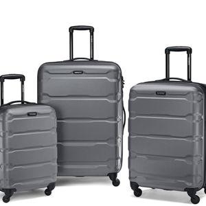 3-Piece Set Charcoal Samsonite Omni PC Hardside