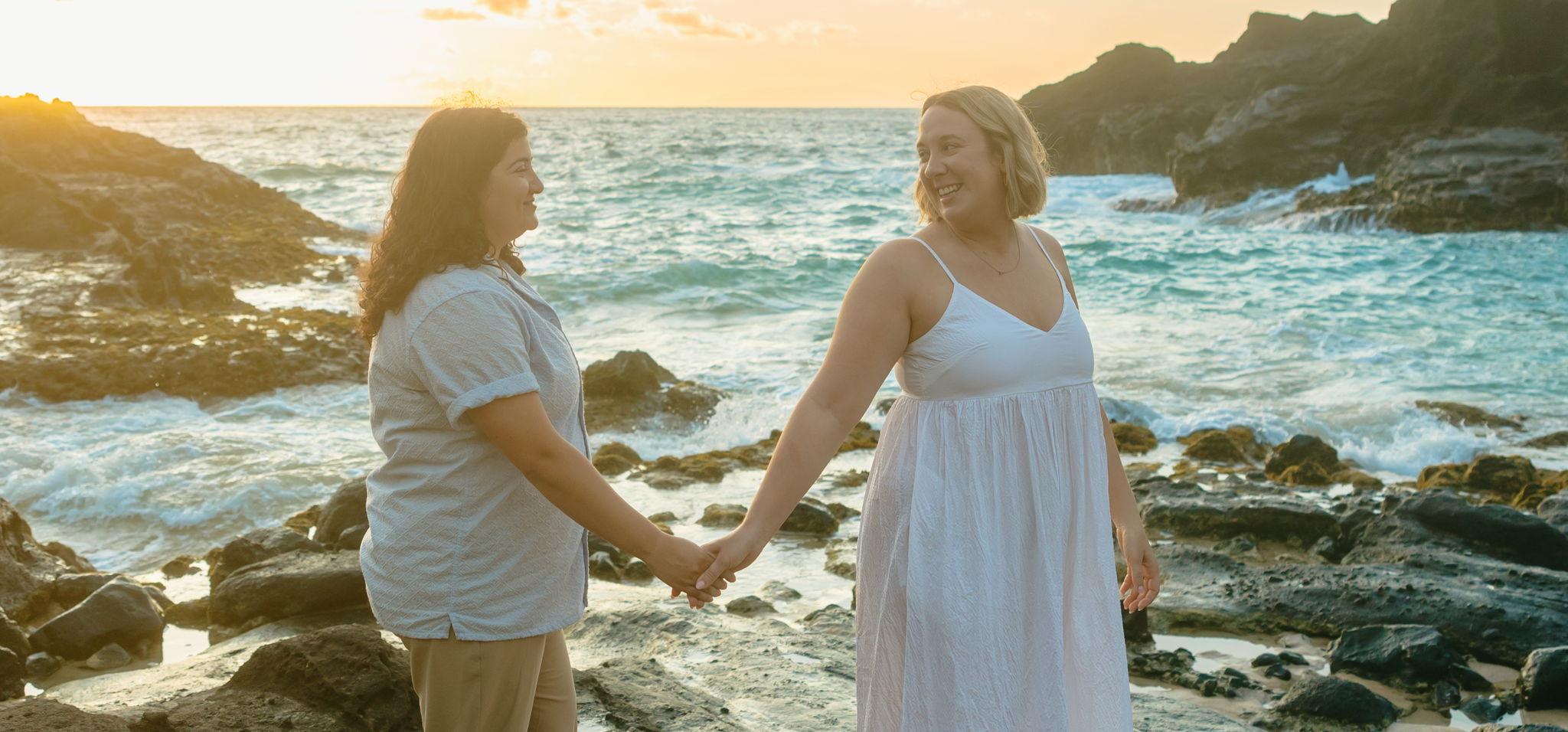 The Wedding Website of Amanda Martindale and Laura Arsto