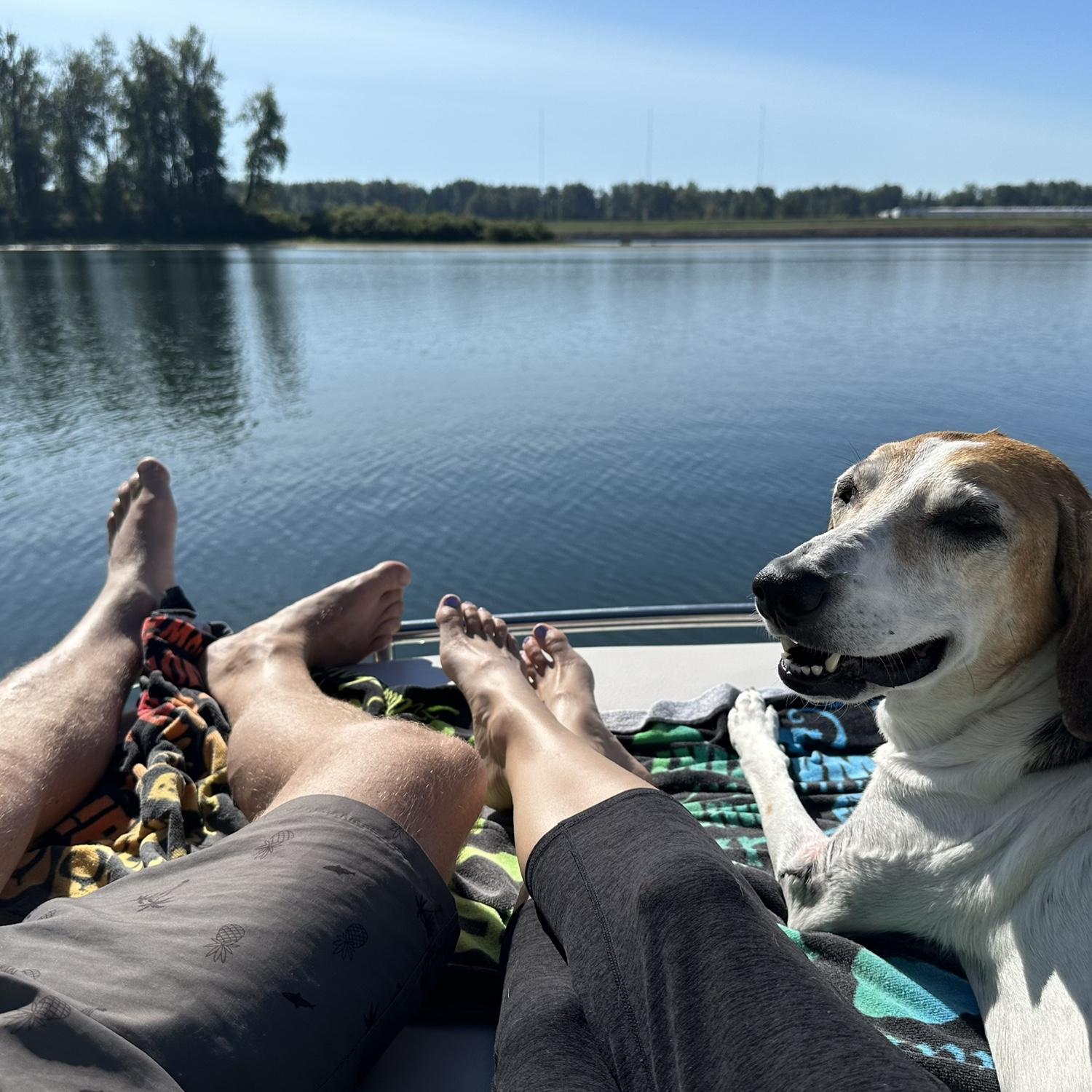 Enjoying some sunshine on a lazy, relaxing weekend on the river, September 2024.