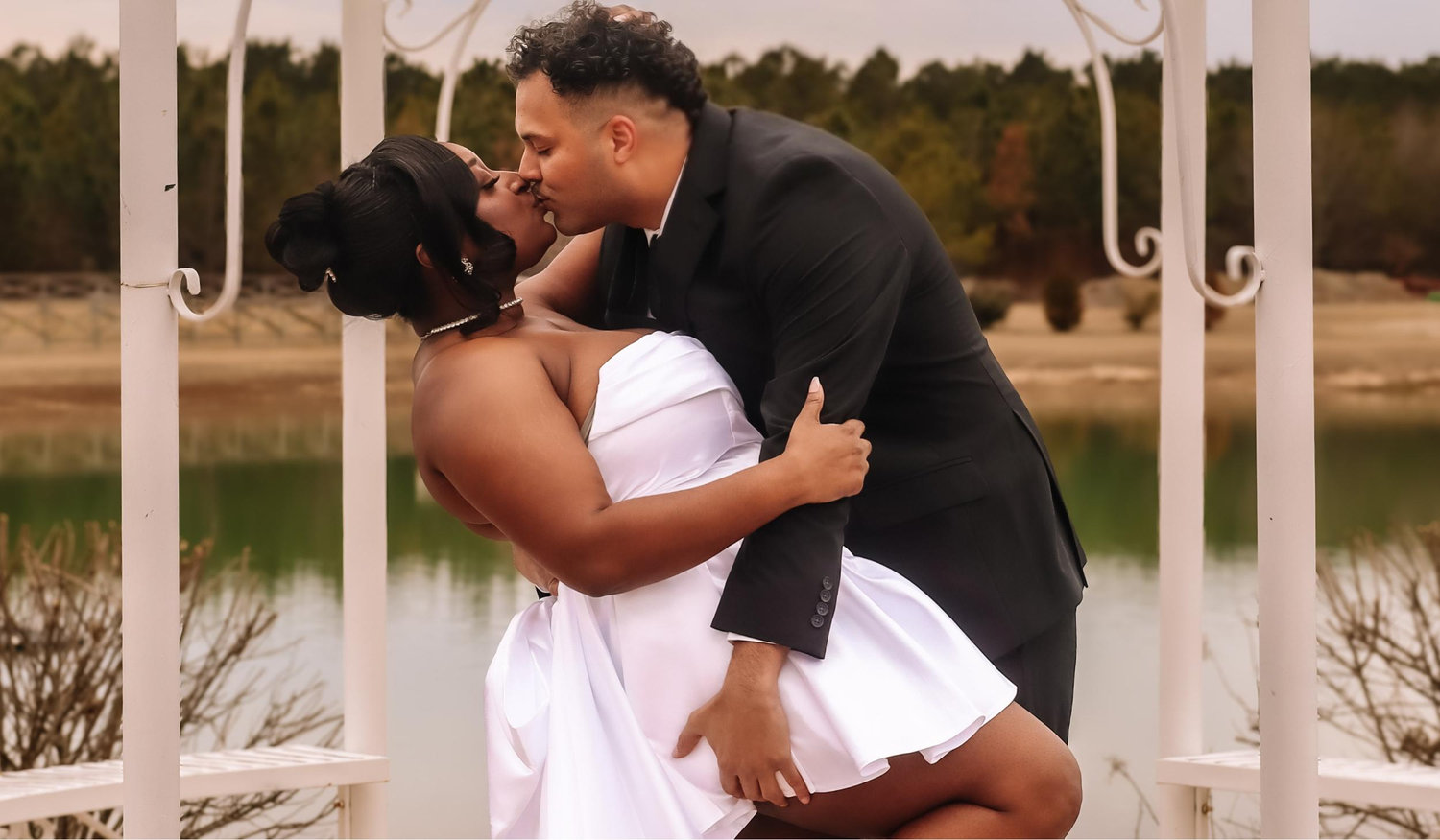 The Wedding Website of Terrini Thomas and Anfernee Covington