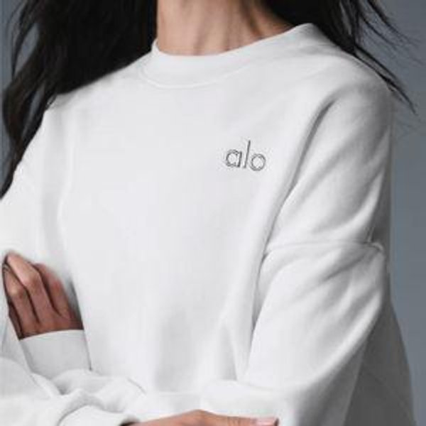Accolade Crew Neck Pullover - White