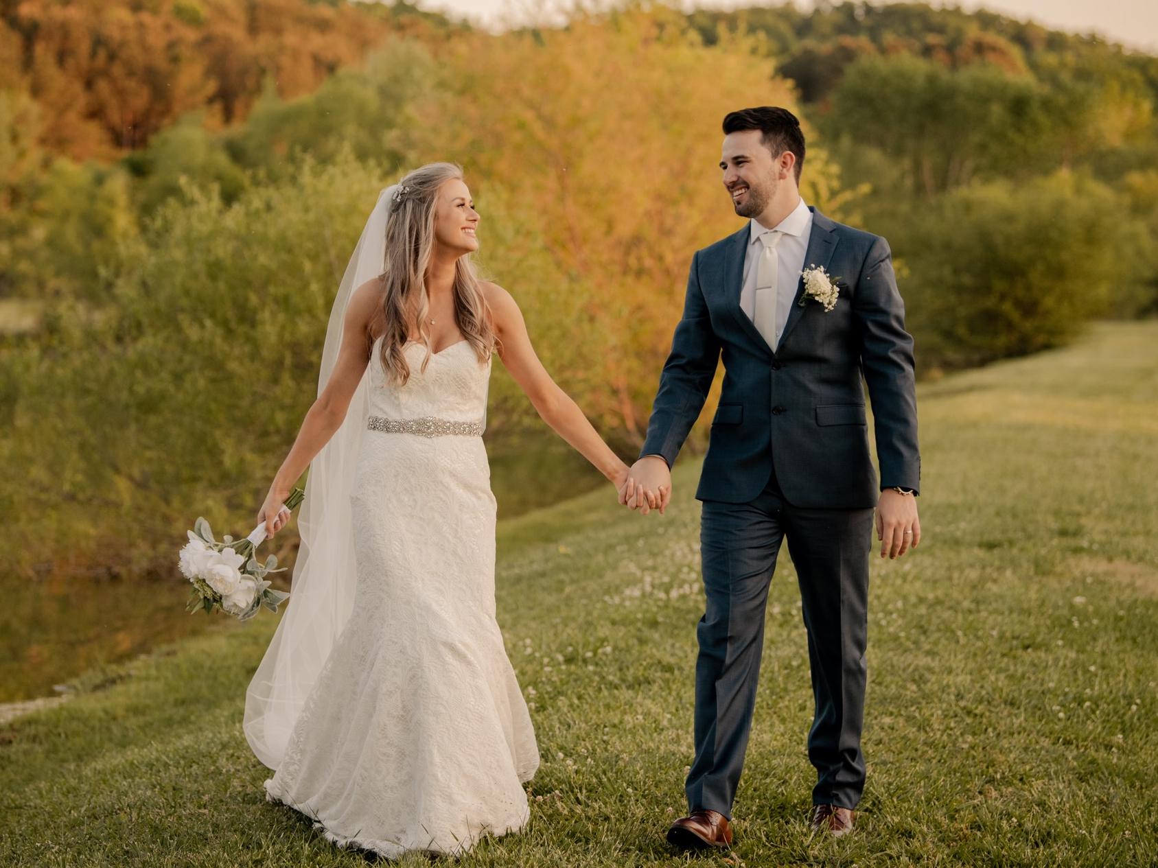The Wedding Website of Rachel Larson and Jordan Wilmert