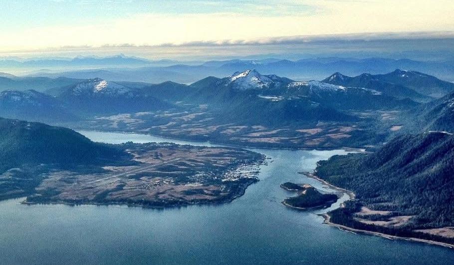 The Wedding Website of Emily Luczak and Jarrell Root