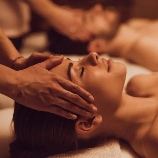 60-Minute Couples Massage