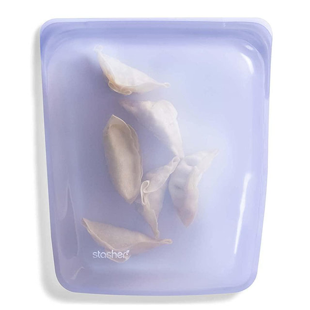 Stasher Platinum Silicone Food Grade Reusable Storage Bag, Lavender (1/2 Gallon) | Reduce Single-Use Plastic | Cook, Store, Sous Vide, or Freeze | Leakproof, Dishwasher-Safe, Eco-friendly | 64 Oz