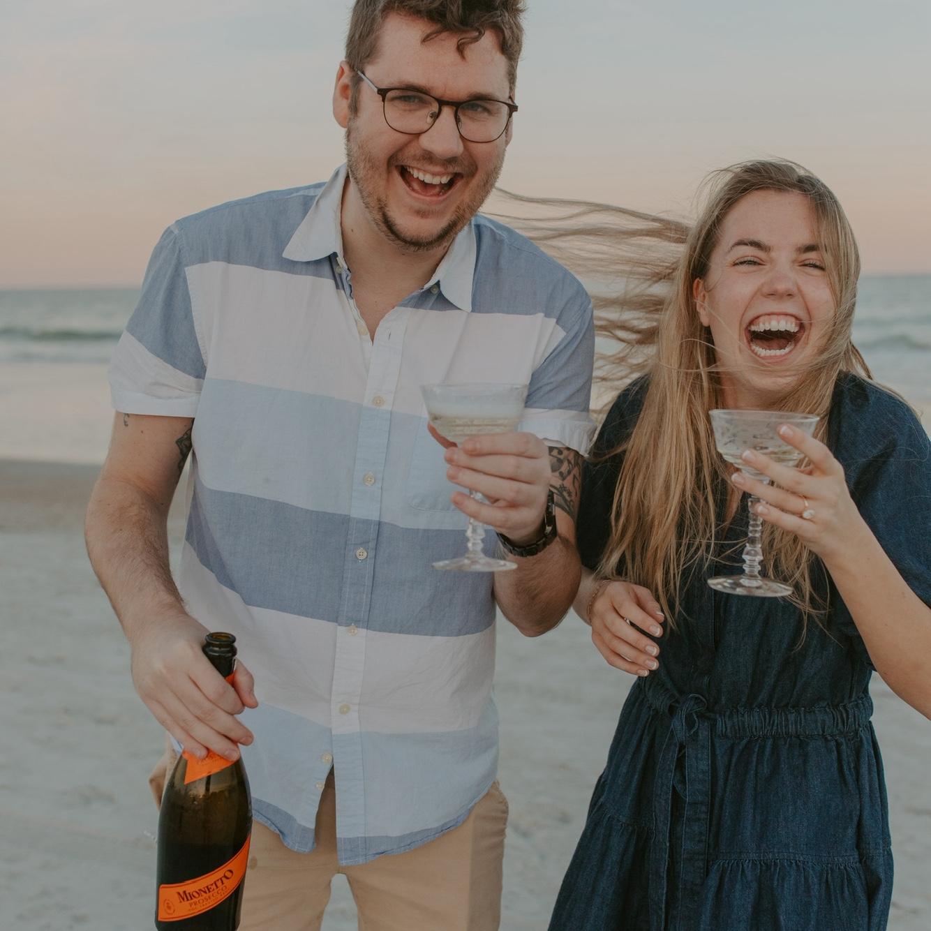 beach bubbly
thank you @abbeyeavesphoto <3