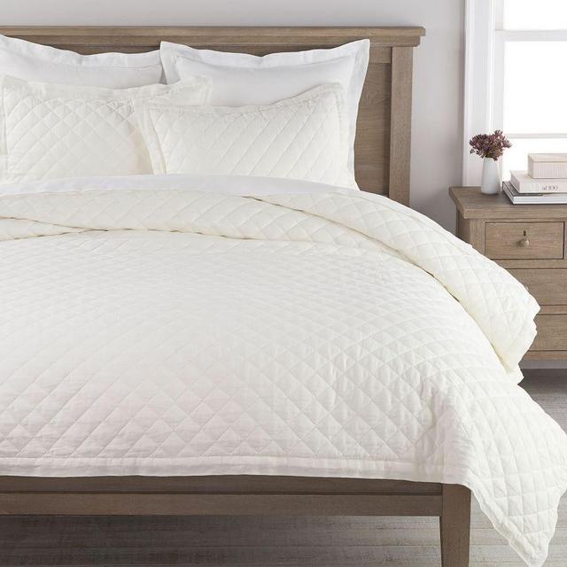 Classic Ivory Belgian Flax Linen Diamond Quilt, Full/Queen