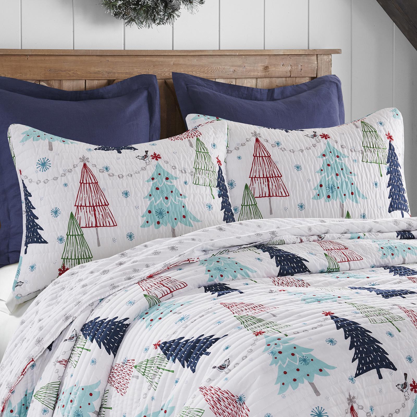 White Pine Reversible Quilt Set