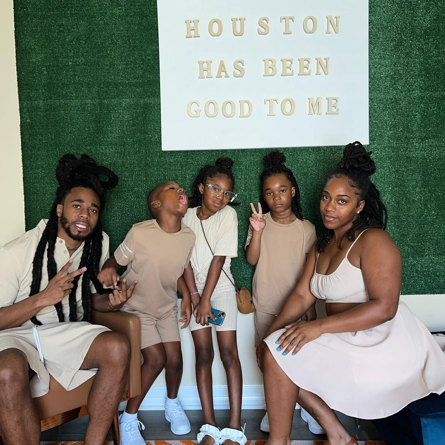 The children’s first time meeting each other in Houston.