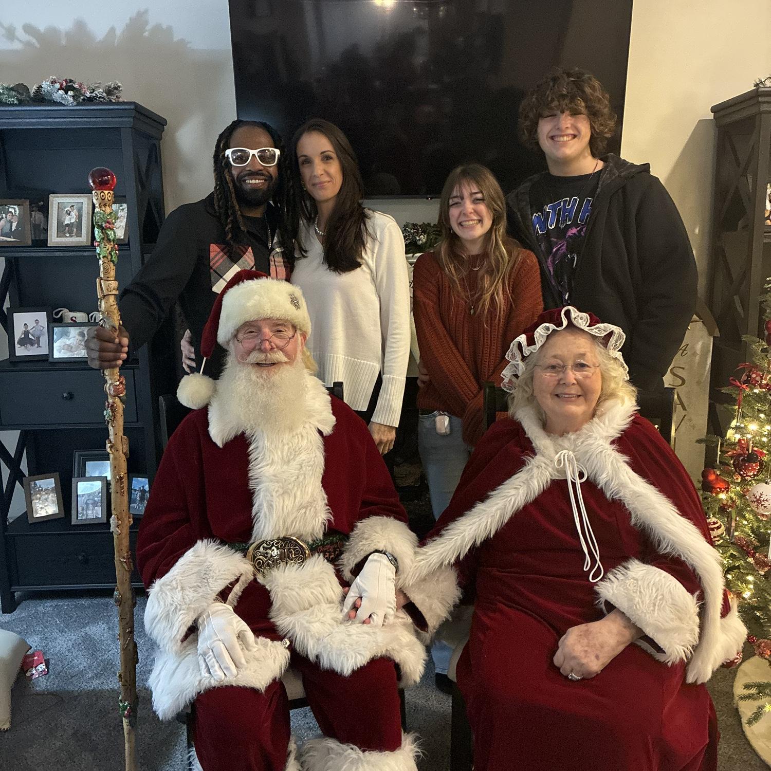 Christmas with family! 🎄✝️🤶🏻🎅🏼