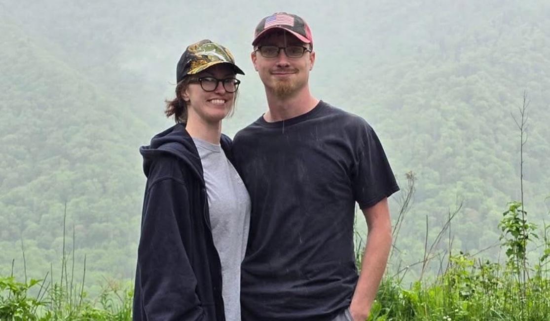 The Wedding Website of Anna Smith and Wendell Sullivan