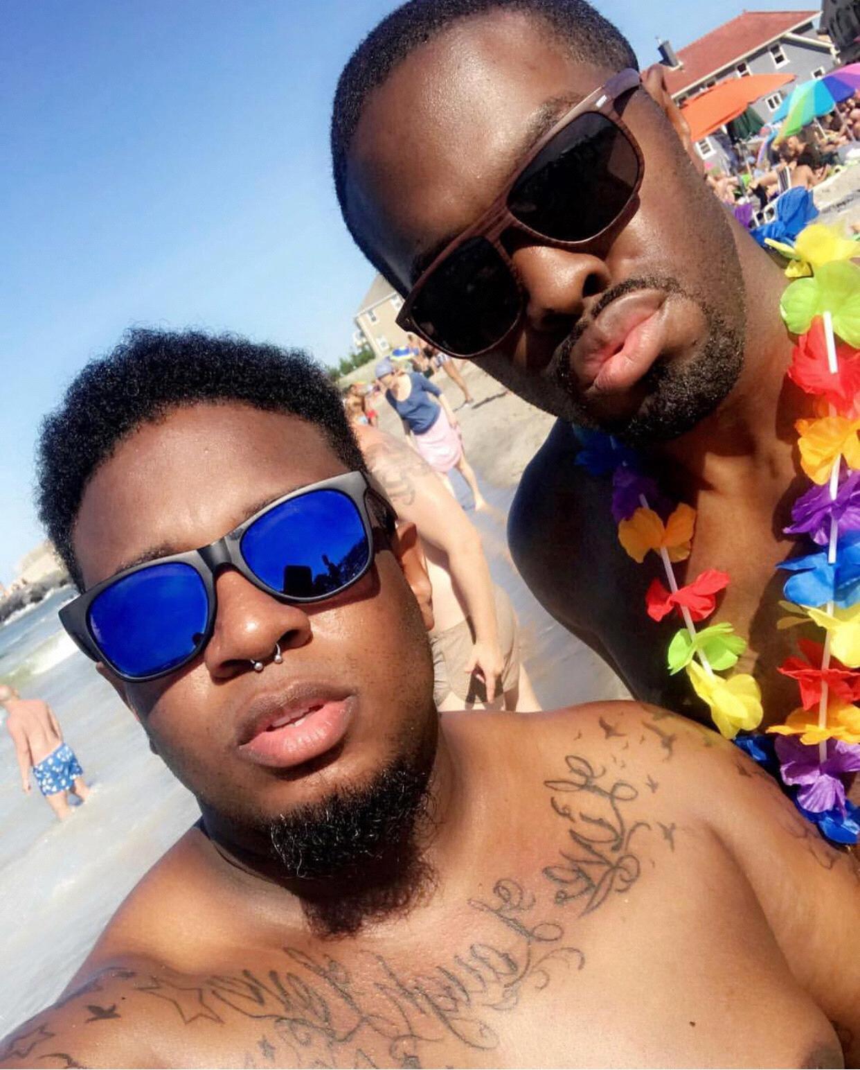 Beach lovers