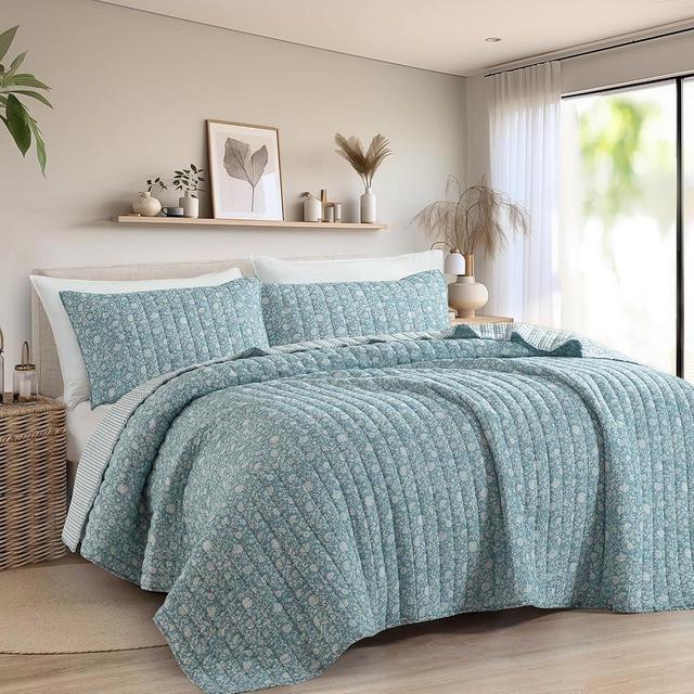 Wonderful Cotton Gauze Quilt Set King Size Blue Floral Bed Cover for All Season,Reversible Voile Quilt Bedding Sets with Pillow Shams for King Bed, Floral Bedspread Coverlet Set