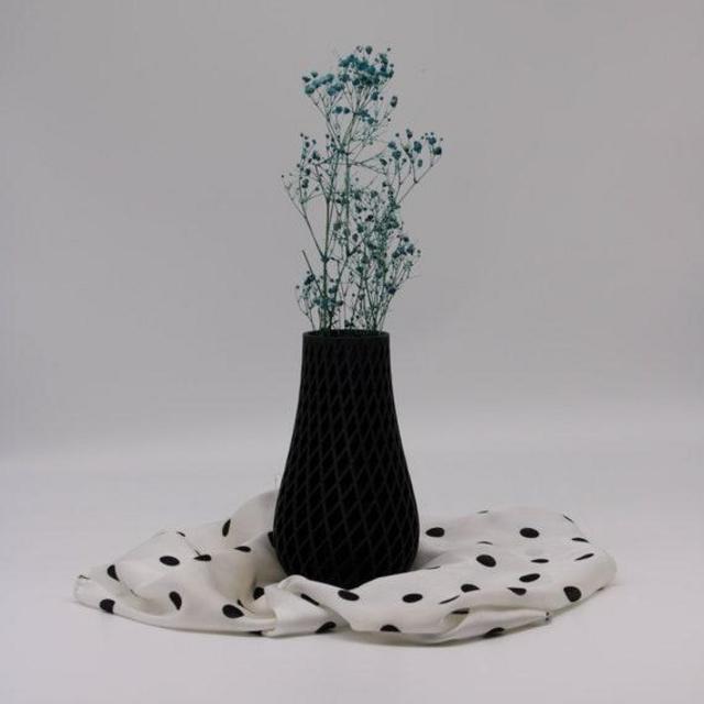 Black Pampas Grass Vase With Modern And Geometric Design For Home Decor, 3D Printed Dried Flowers Vase, Gift For Him And Her