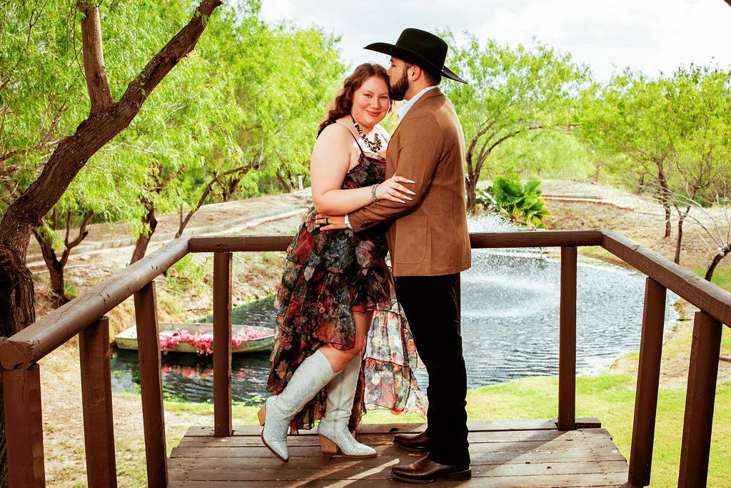 The Wedding Website of Leonardo Garcia and Karina Urbano