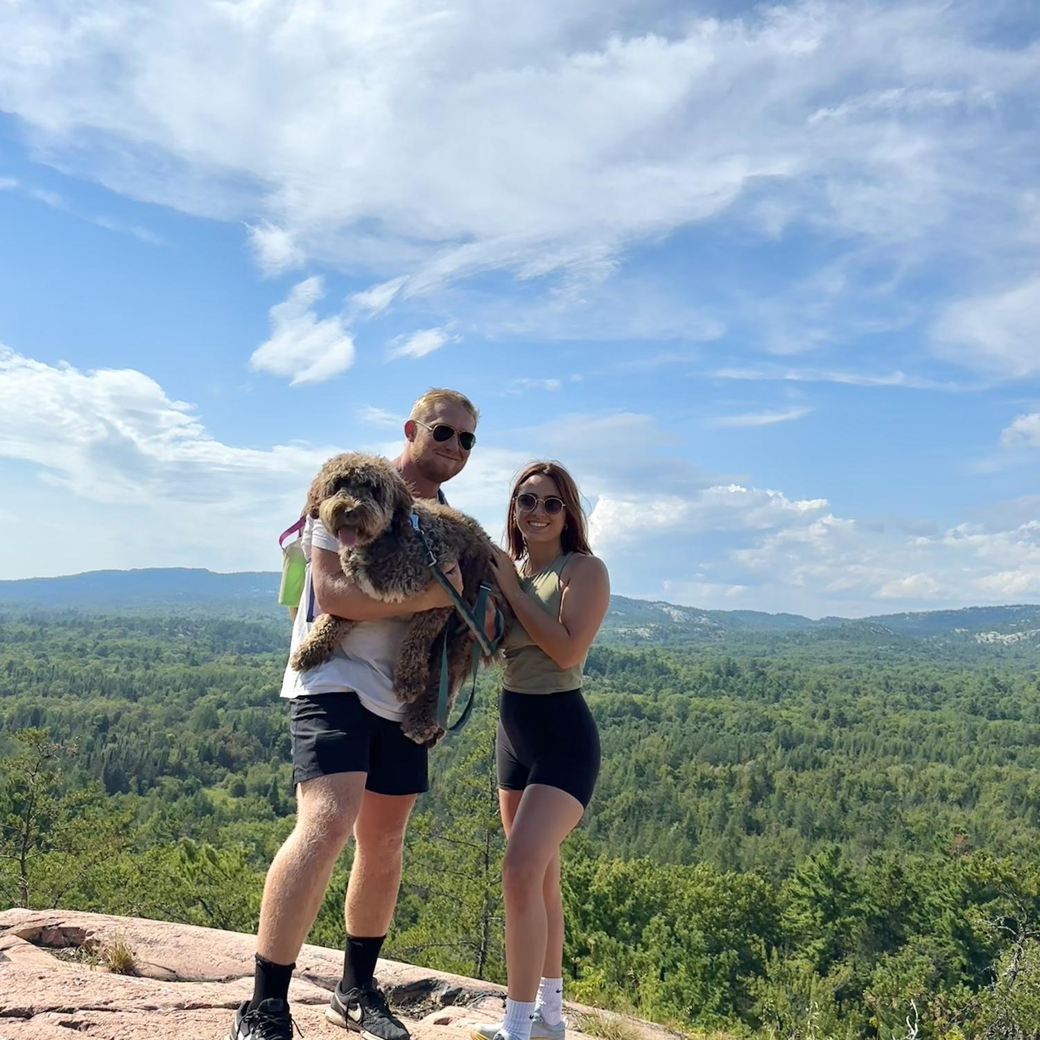 Hiking in Algonquin with Joey!