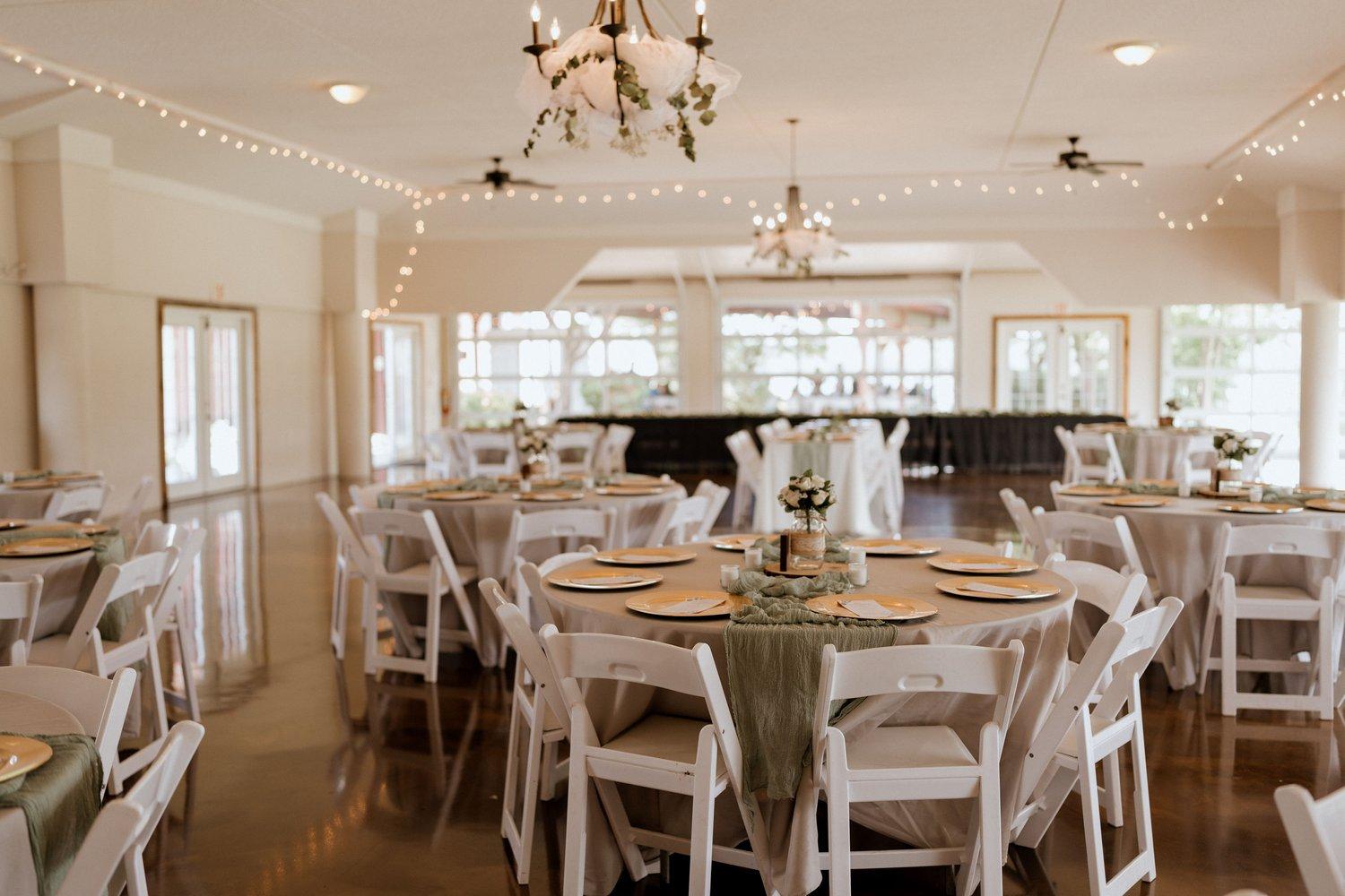 The Wedding Website of Tyler Merluzzi and Samantha Porten