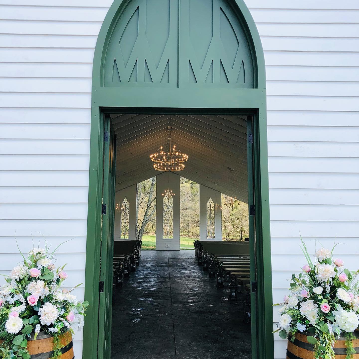 The Wedding Website of Hannah Whitaker and Austin Coomer