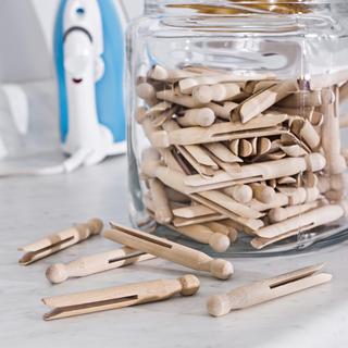 Classic Round Clothespins 100-Pack
