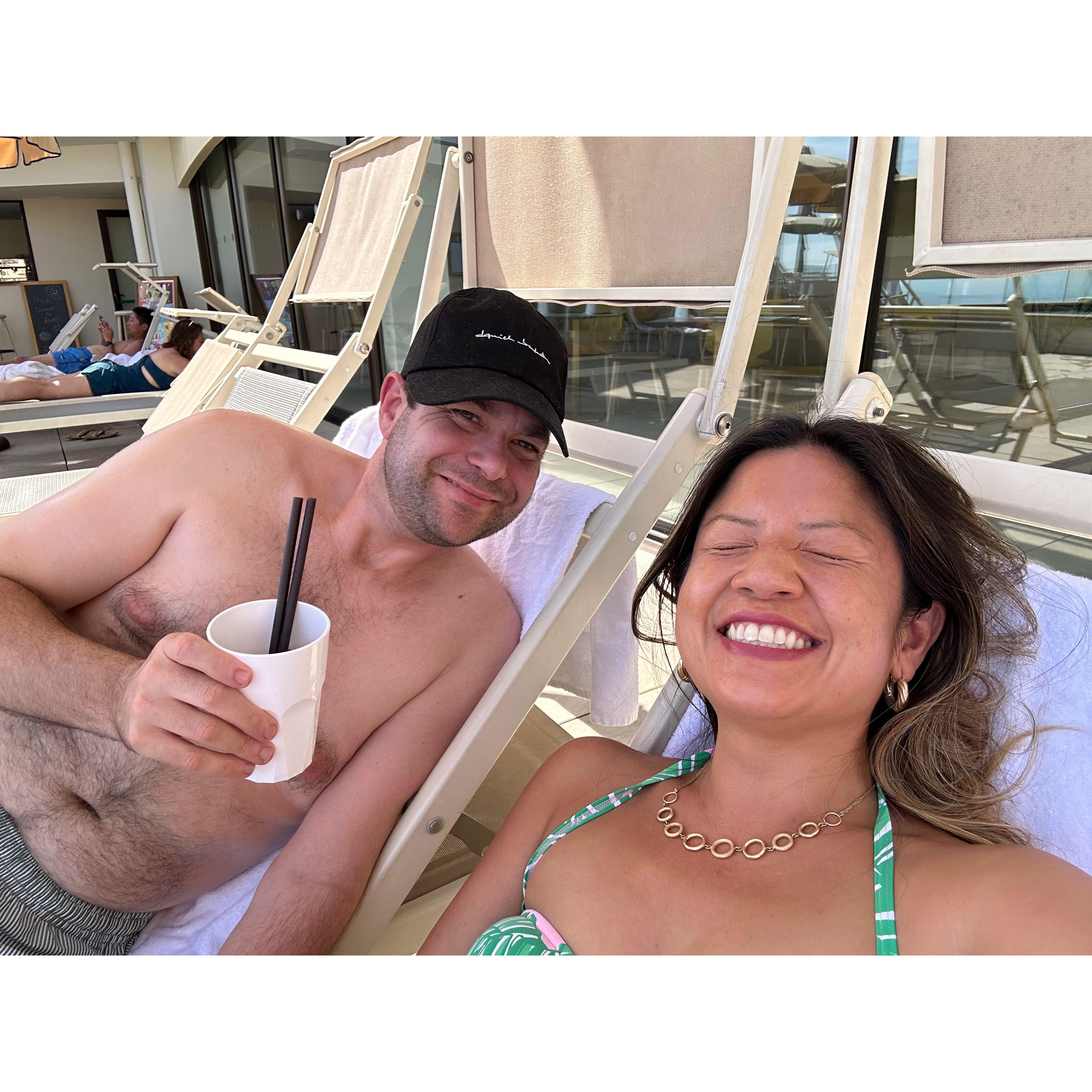 Pool Day in Èze