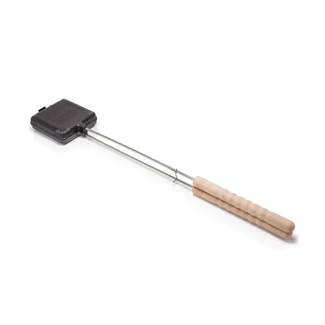 Petromax Sandwich Pie Iron, Hinged Cast Iron for Campfire Cooking, Wooden Handles, 28.5 inches long