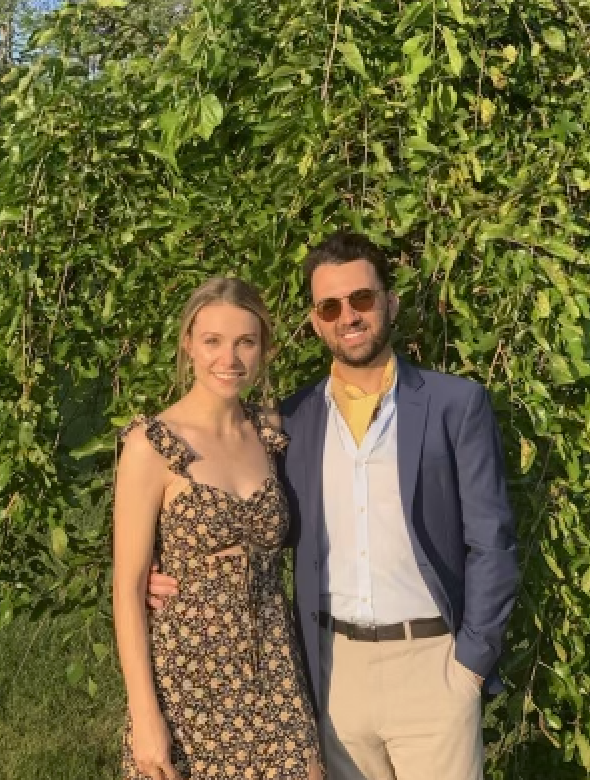 The Wedding Website of Leigh Betancourt and Piero Mendez