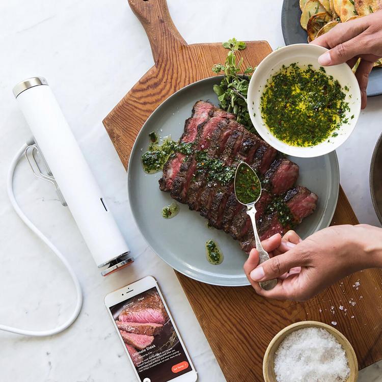 Caroline Giroux and Michael Volpert's Wedding Registry on Zola