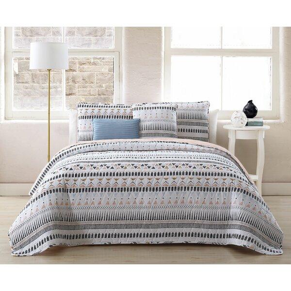 Landreneau Reversible Quilt Set