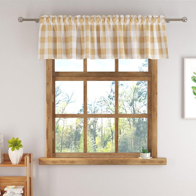Buffalo Check Plaid Valances Gingham 1 Pack Tiers Rod Pocket Beige and White Farmhouse Short Curtains For Windows Treatment Decor Small Curtains Over Sink For Kitchen/Living Room 10 Inch Length