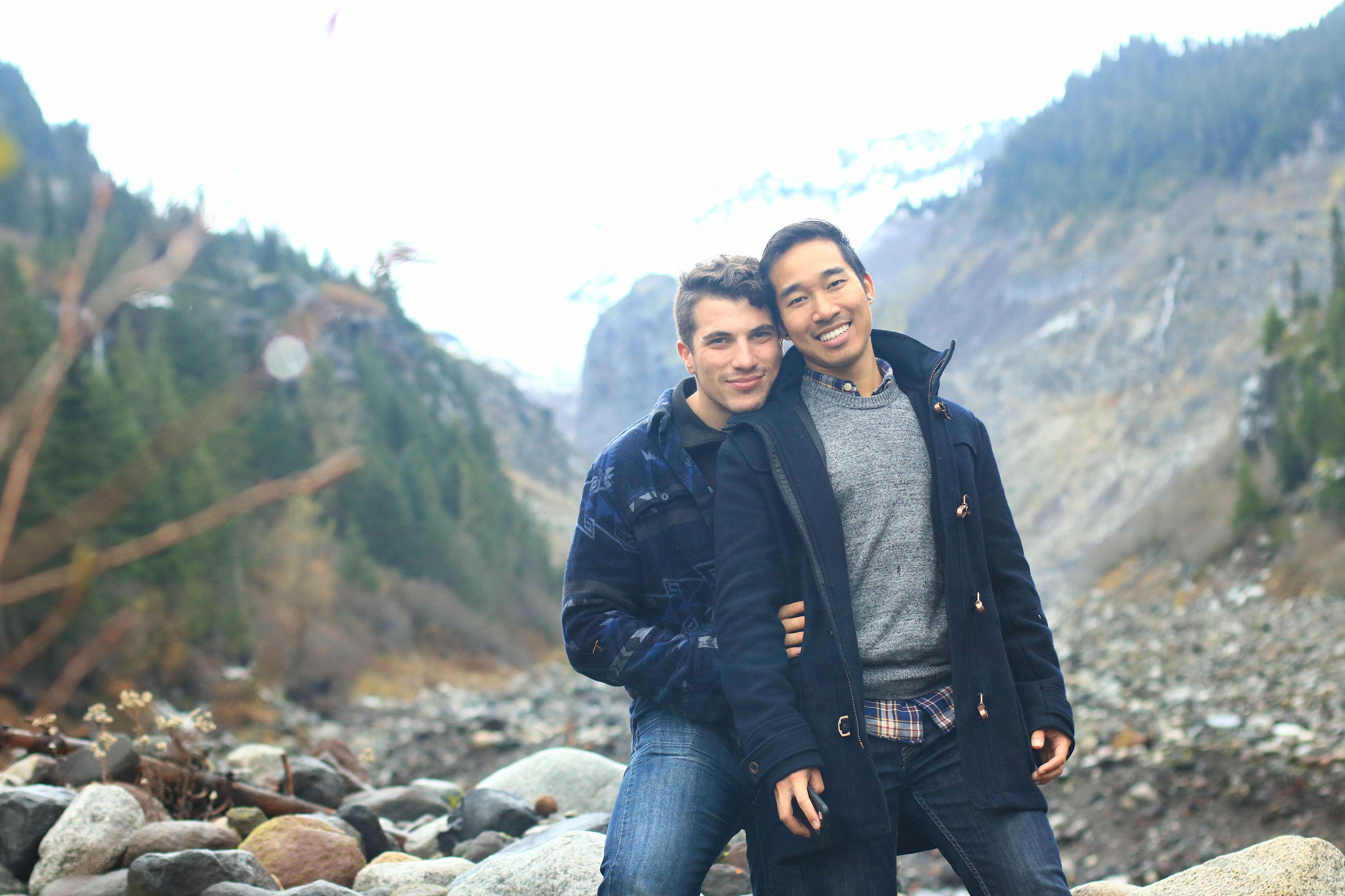 The Wedding Website of Mandarin Mathouchanh and Dylan Johnson