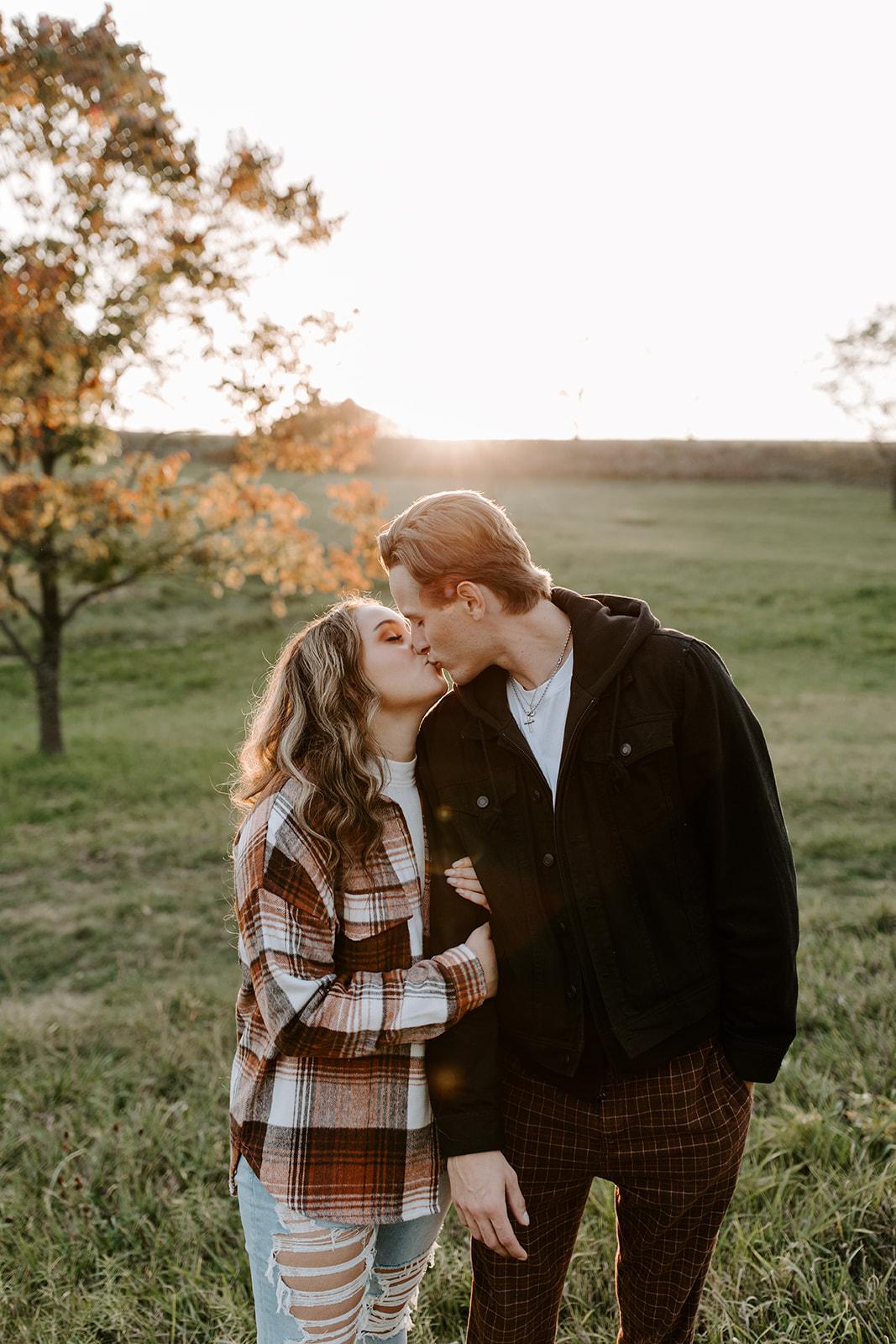 The Wedding Website of Jocelynn Livingston and Christopher Green