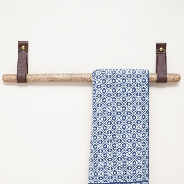 IndianShelf Boho Wood Towel Holder with Leather Strap Wall Rack for Bath