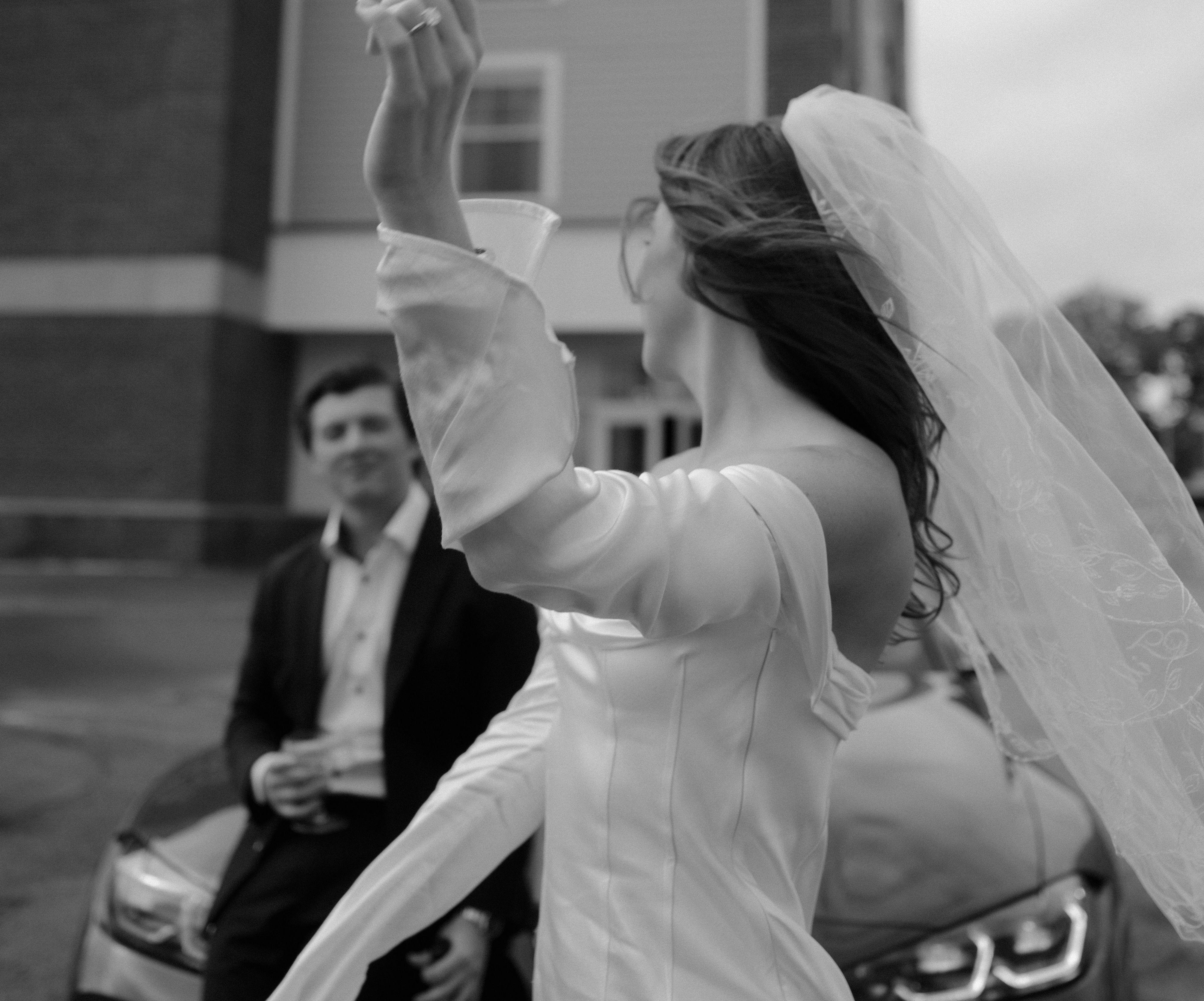 The Wedding Website of Lyndsey Holston and Trip Franzese