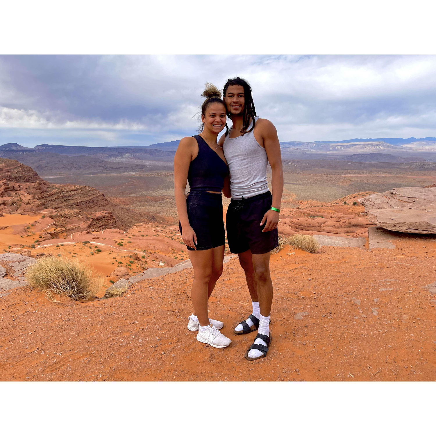 Sand Hallow Dunes in Utah for family reunion