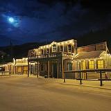 Smugglers cove roadhouse