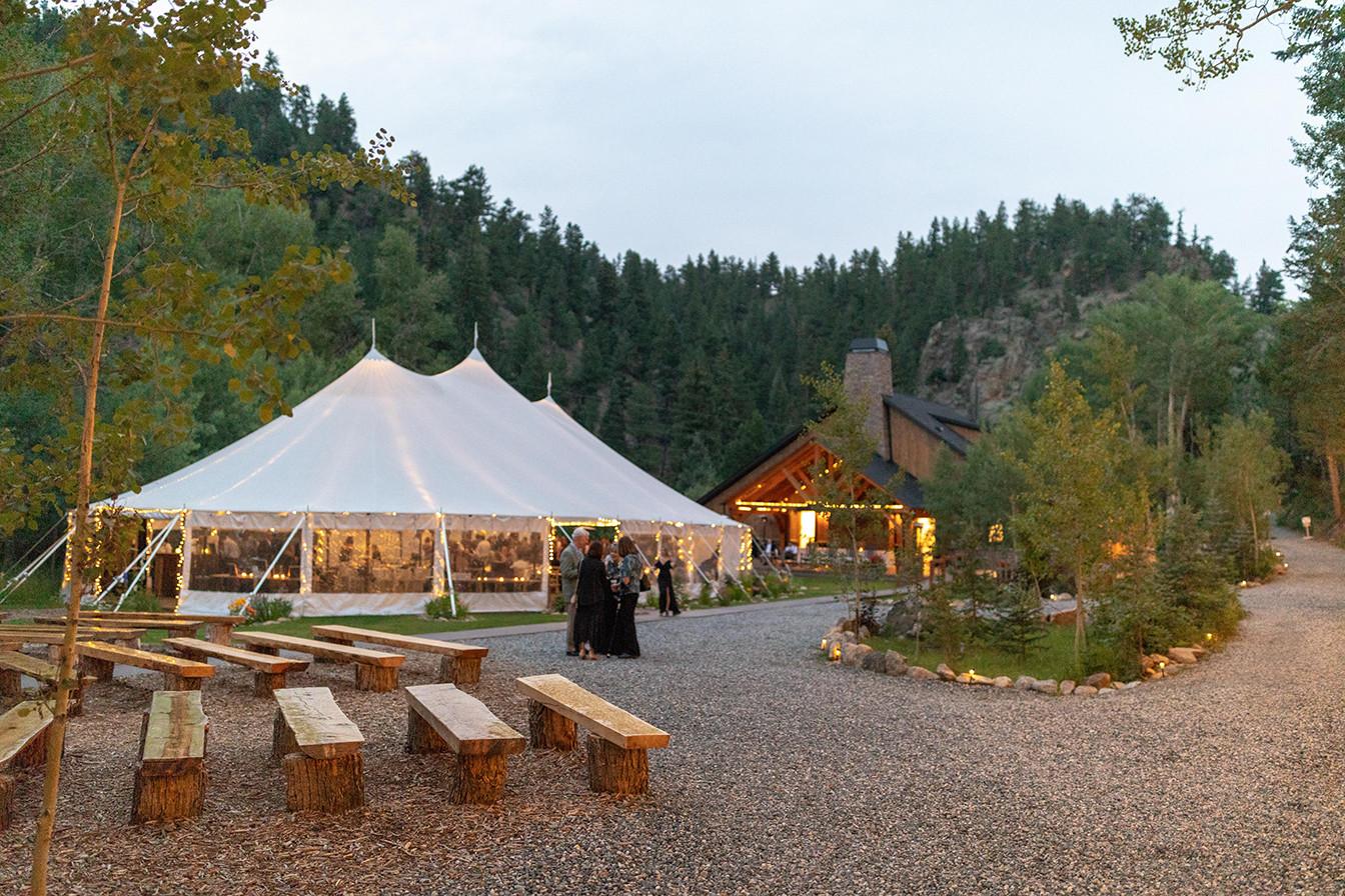 The Wedding Website of Alyssa Mertens and Dylan Henkel