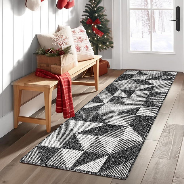 REFETONE Runner Rug, 20"x59" Long Door Mats Indoor Runners for Hallways, Non Slip Rubber Backing Entry Rug, Washable Entrance Floor Mat Runner for Home, Kitchen, Laundry, Living Room, Garage, Black