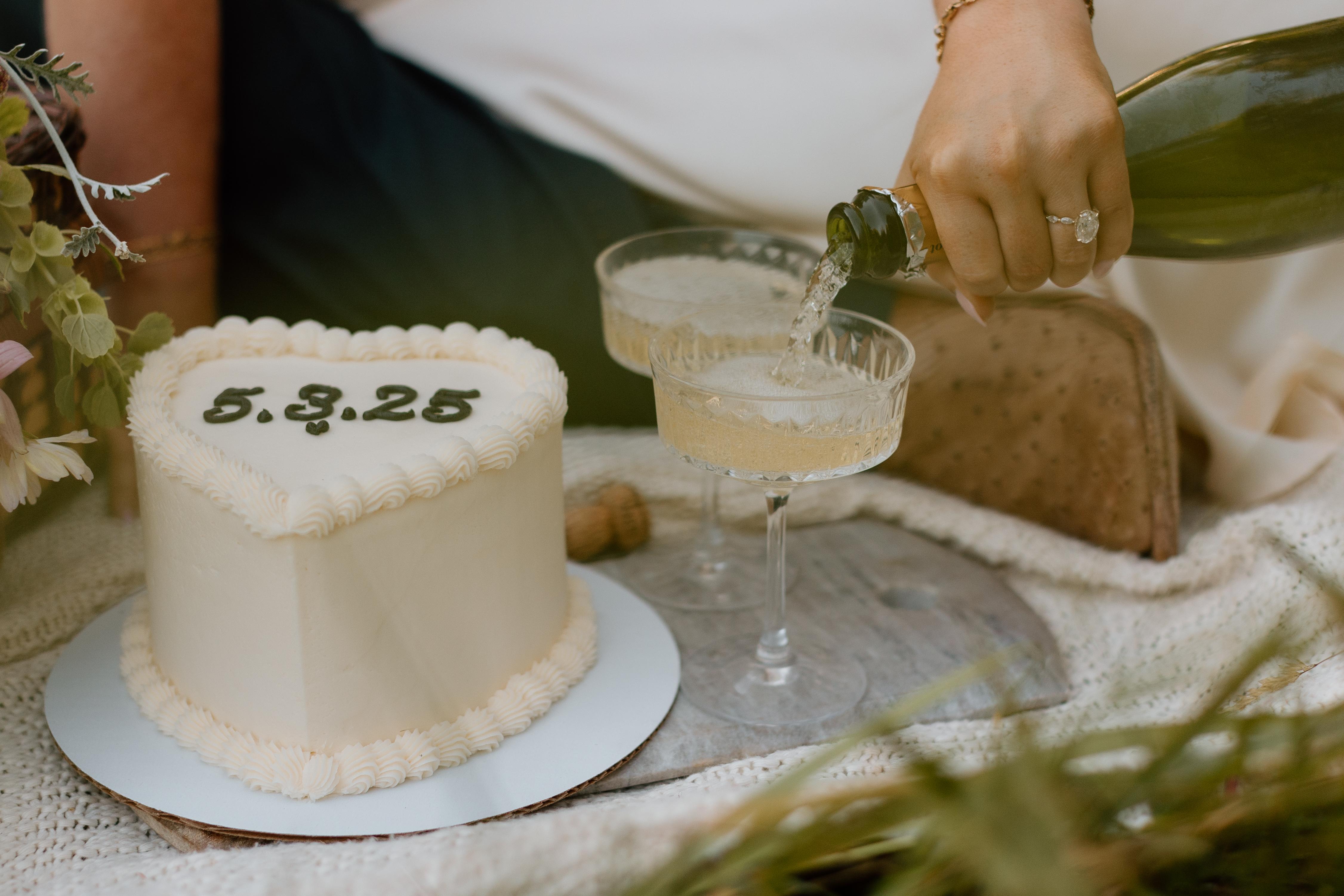 The Wedding Website of Mallorie Hatfield and Sam Kennedy