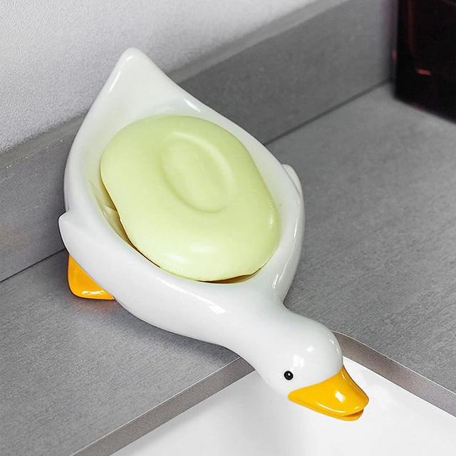 DCQRY Ceramic Self Draining Soap Dish Holder Cute Duck Shape Soap Dish with Drain Shower Soap Bar Holder, Soap Tray Saver for Shower Bathroom Tub Kitchen Sink