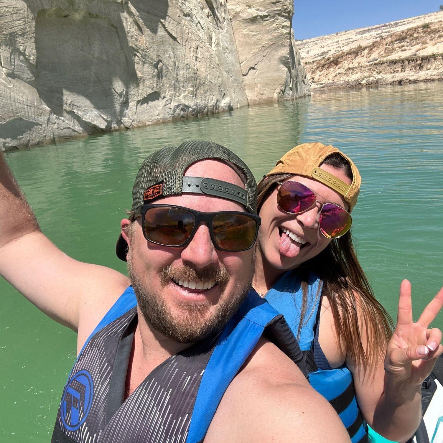 Lake Powell jetskiing!!