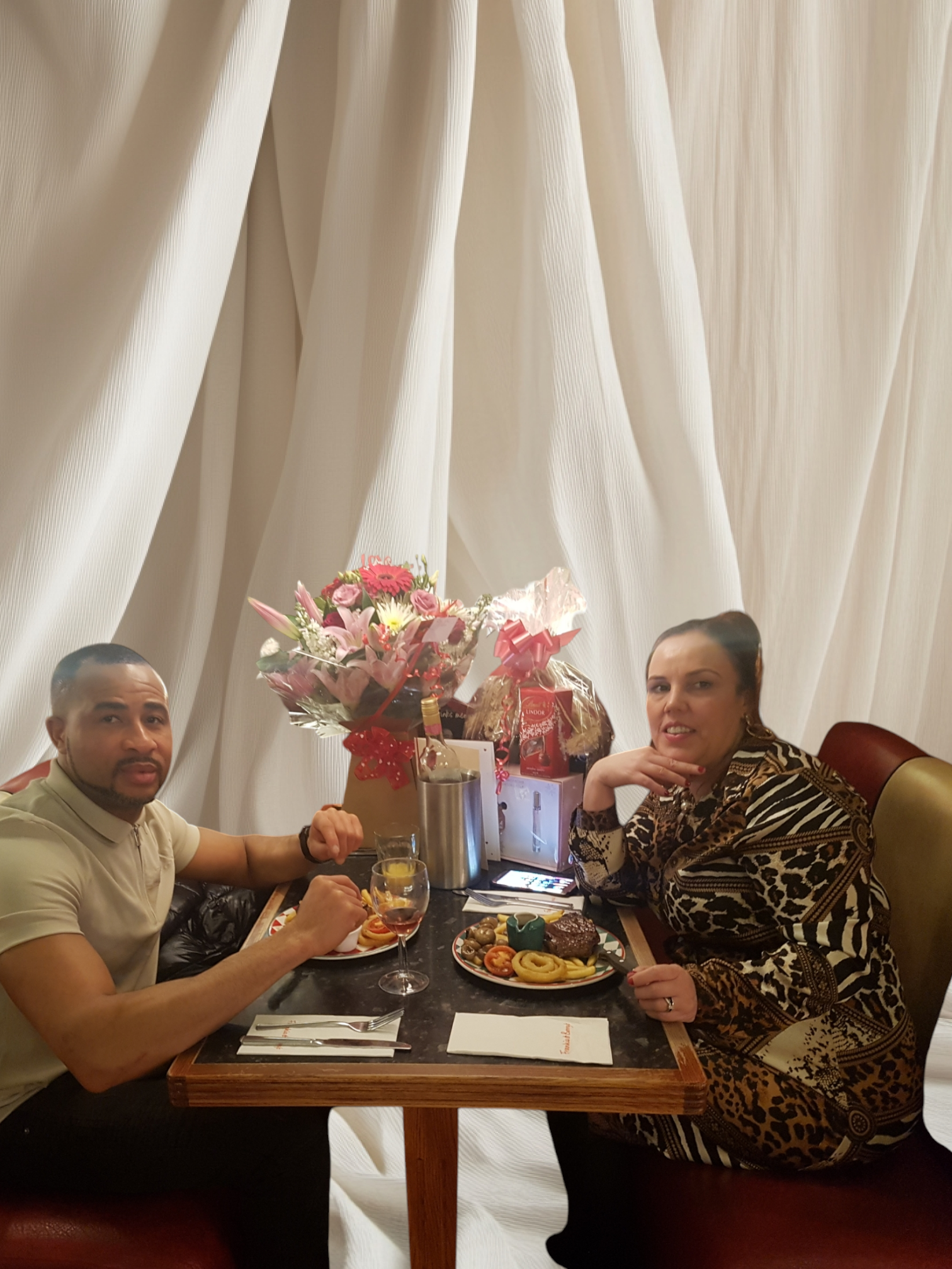 The Wedding Website of Louise Garrity and John Adeoye