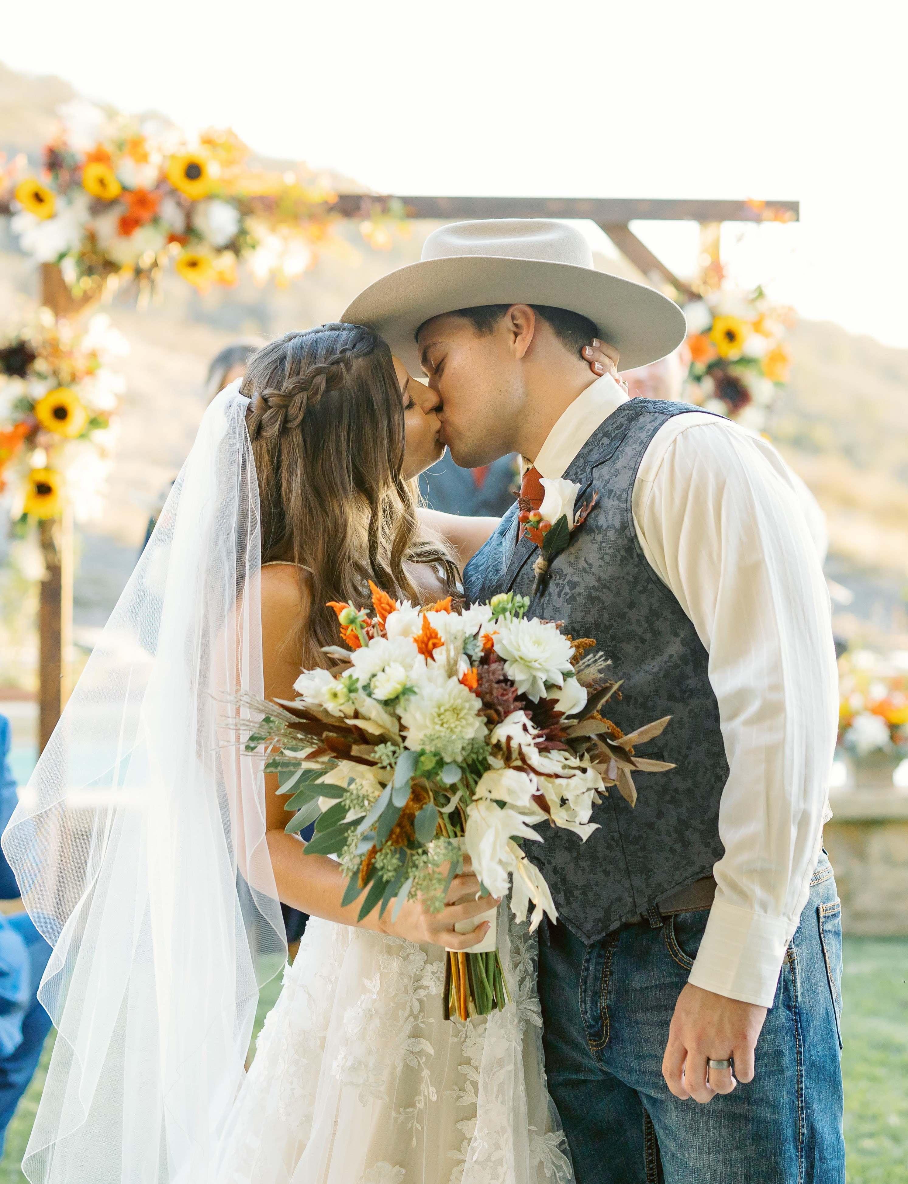 The Wedding Website of Darby Scott and William Van Dam