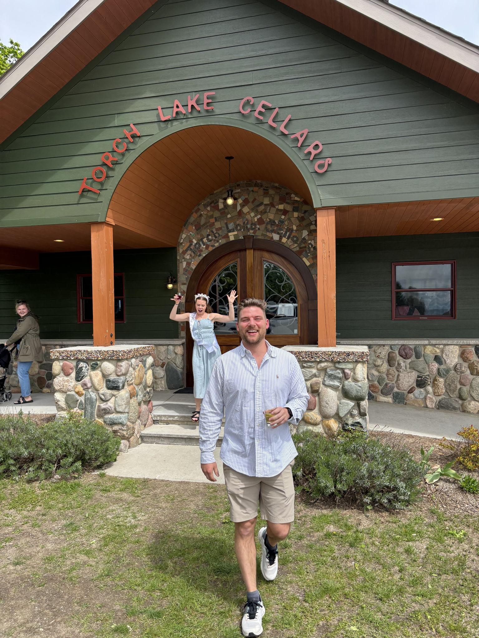 The Wedding Website of Madison Dawn Dapprich and Jonathon Michael Guthrie