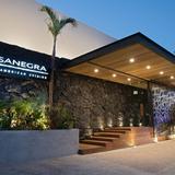 RosaNegra | Latin American Restaurant in Cancun