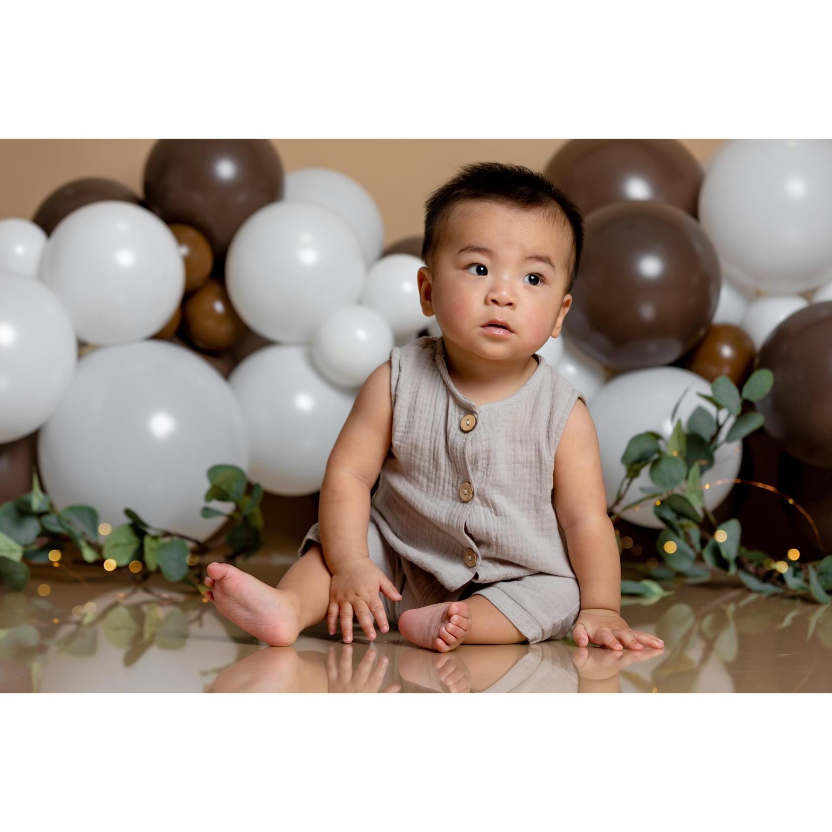 I'm a product of Mommy and Daddy's love. <3
Photography by Olia Luis Photography
